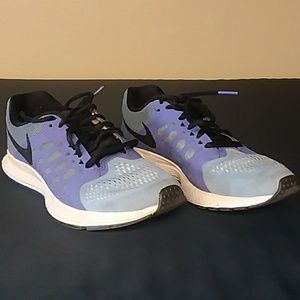 Purple Nike Zoom Pegasus 31 Tennis Shoes